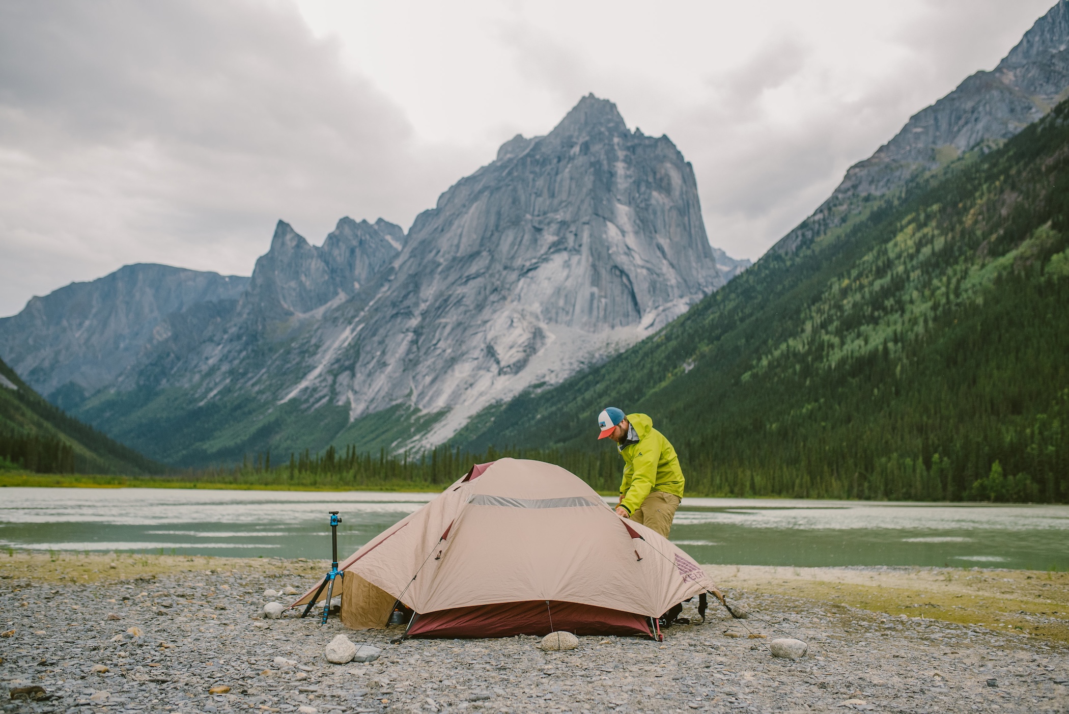 Cmaping in the Fall in the NWT. Dehcho region. Best places.to camp. Darren Roberts