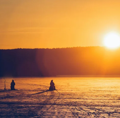 Aurora Storm Chaser_Ice Fishing_2026